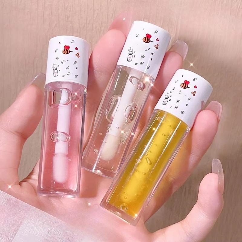 1Pc Peach Milk Lip Oil Bee Lip Balm Moisturizing Lip Balm Soothing and Hydrating Lips Oil Easily Repairs Dry Cracked Lips MakeUp