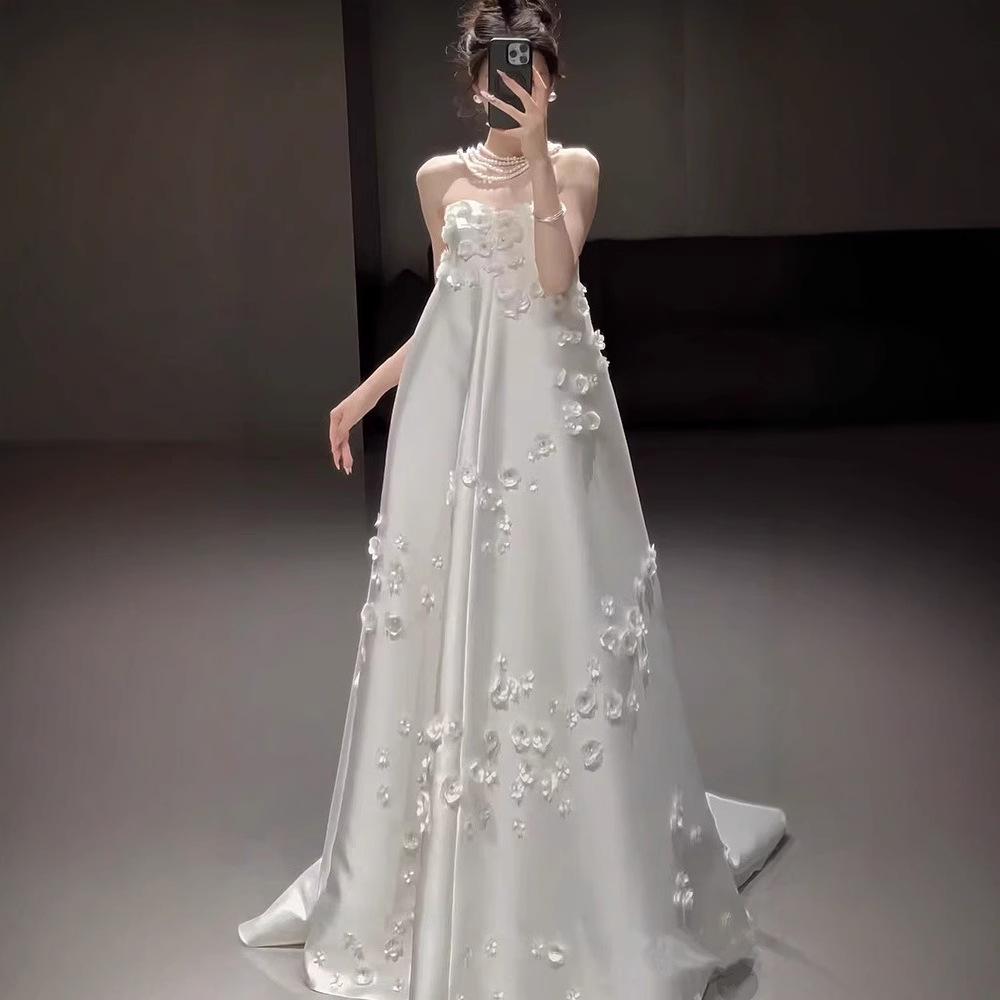 French tube top satin wedding dress dress women's 1011 new bride light luxury niche morning robe travel photo veil dress