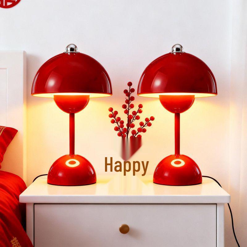 Danish Nordic Design Bedside Lamp with Wireless Charging