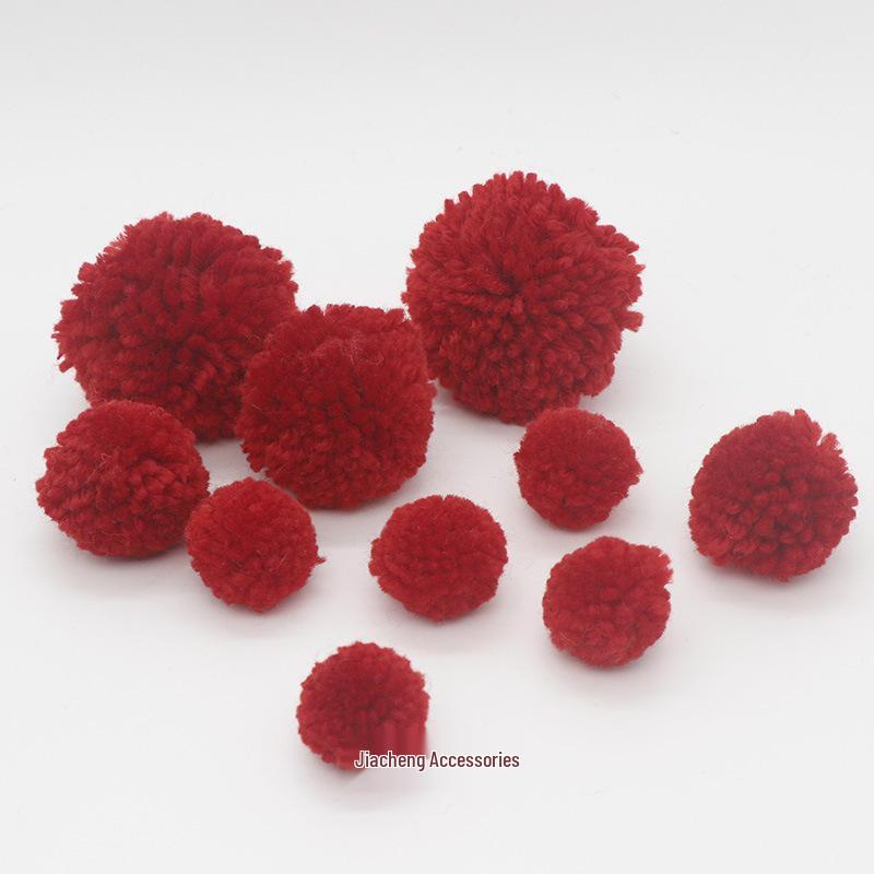 Multi-Color Yarn Pompom - Christmas Clothing & Jewelry Accessories (3-6CM)