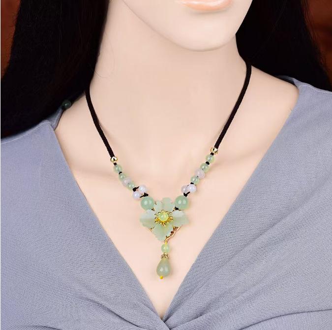 

GEMCHIC Women s Vintage Ethnic Style Green Glass Flower Pendant Necklace with Beaded Cord Collarbone Chain