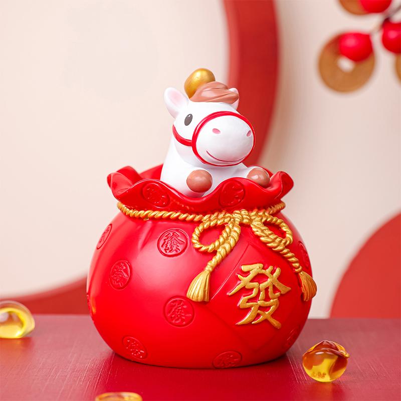 2026 Chinese Horse New Year Decor Red Envelope Resin Desktop Ornament Cute Lucky Horse Figurine Wealth Fortune Home Office Decor