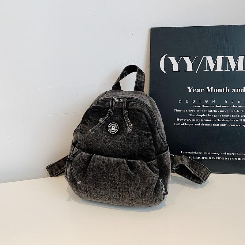 Washed and old retro denim backpack large capacity trendy casual backpack thickened and durable niche student schoolbag