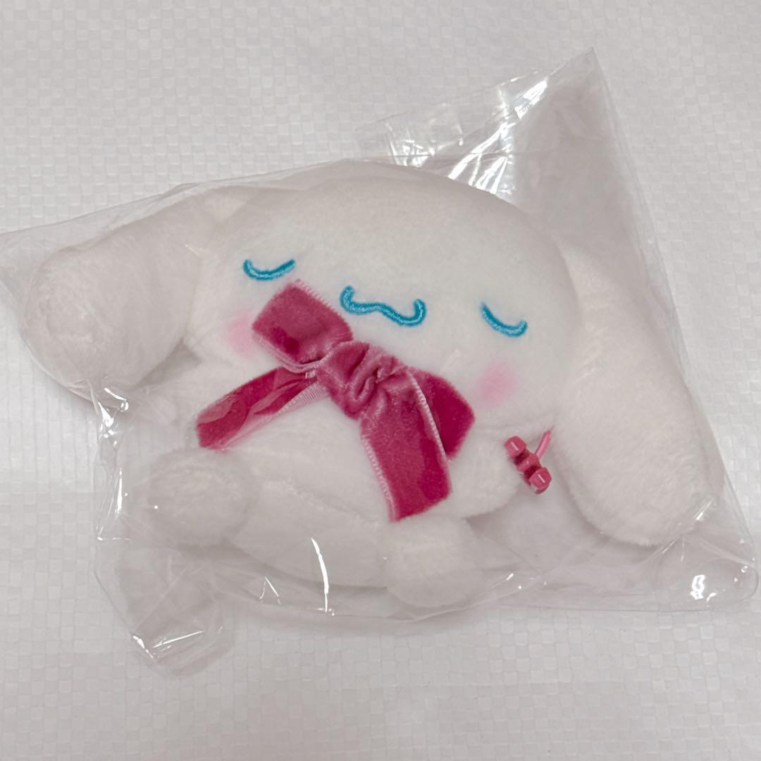 Cinnamoroll initial mascot M