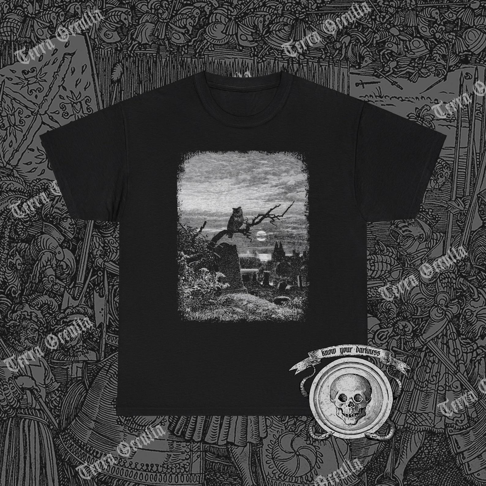 Owl at Graveyard Shirt, Night Owl, Halloween, Horror Nocturnal M