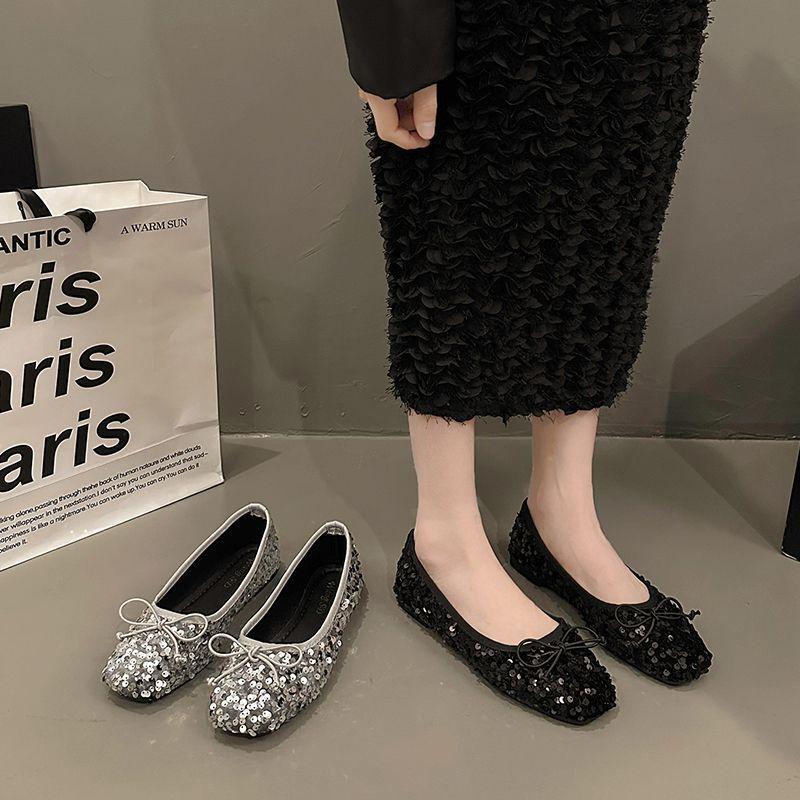 2025 spring and summer Internet celebrities explode high-value flat shoes women are not tired of versatile and comfortable fairy style shoes