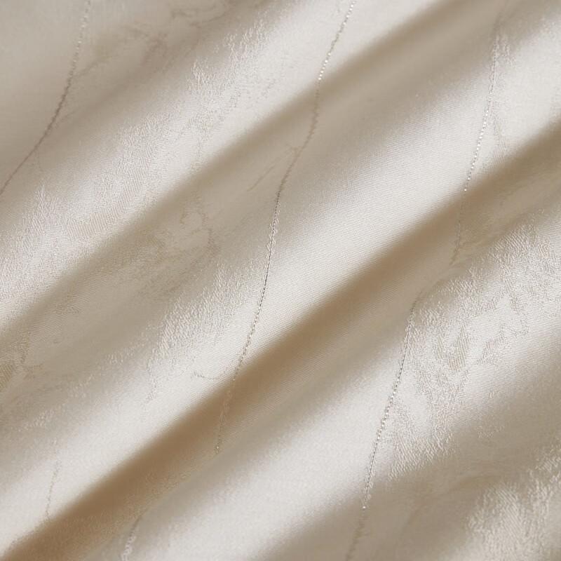 MengJie Silver Blossom Four-Season Fiber Quilt