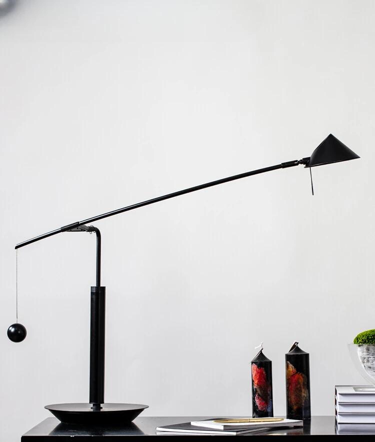 Italian designer desk modern desk decorative lamp living room bedroom study office hotel Nordic home bedside lamp