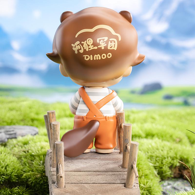 New POP MART DIMOO Mongxian Beaver Hang Tag Box 8cm PPMT-2310-0003