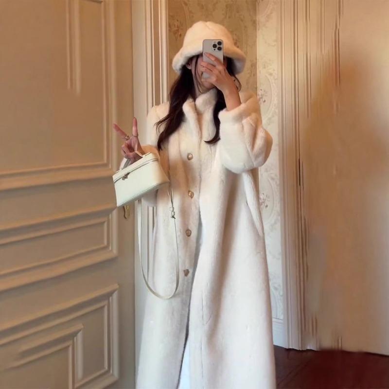 Autumn and Winter Thickened Long Fur Integrated Fur Coat Women's High Sense Light Fashion Simple Coat Tide