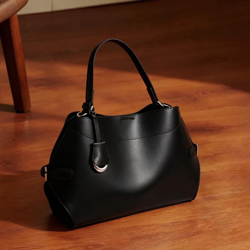 Genuine Leather Single-shoulder Bag for Ladies, A High-end Handbag for Women, A Large-capacity Handbag for Office Workers