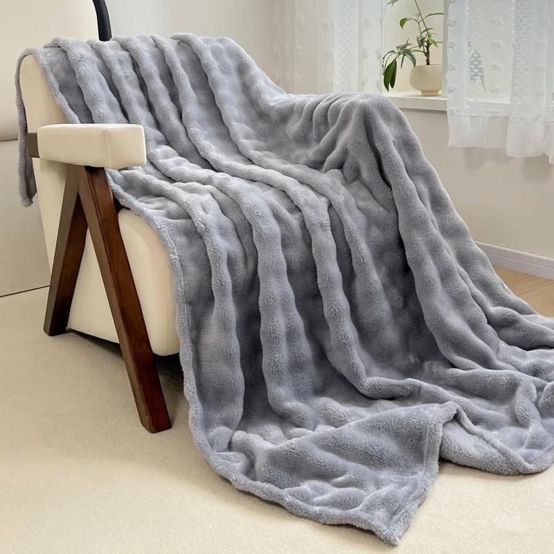 

Роскошное одеяло из искусственного кроличьего меха, флисовое шерстяное одеяло для сна, диванное одеяло для офиса, дома, путешествий, однотонное, легкая роскошь 70x100cm 1pcs