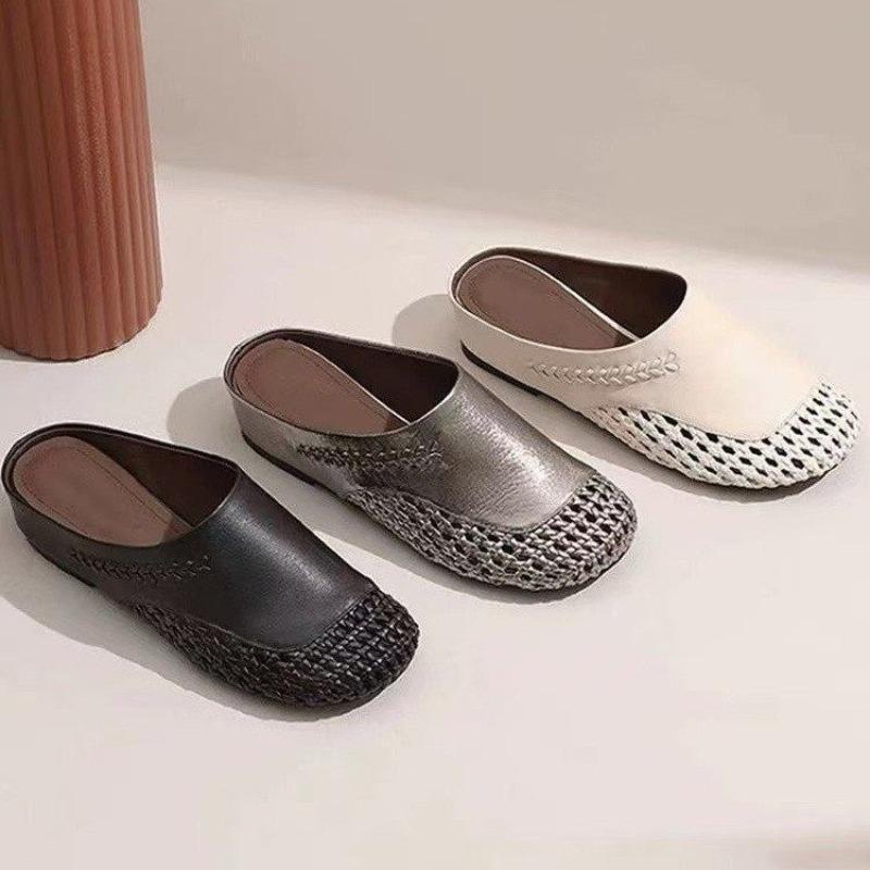 2025 NEW Crystal Flats Slippers Women Beach Trend Shoes Women Luxury Slippers Lightweight Casual Sandals Women