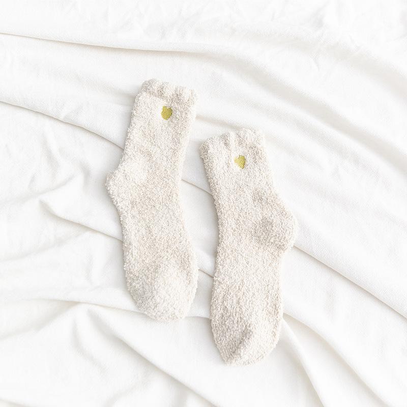 Home Indoor Cozy Floor Socks Winter Warm Soft Coral Fleece Socks Cute Heart Embroidery Thick Socks Fluffy Terry Short Sox Female