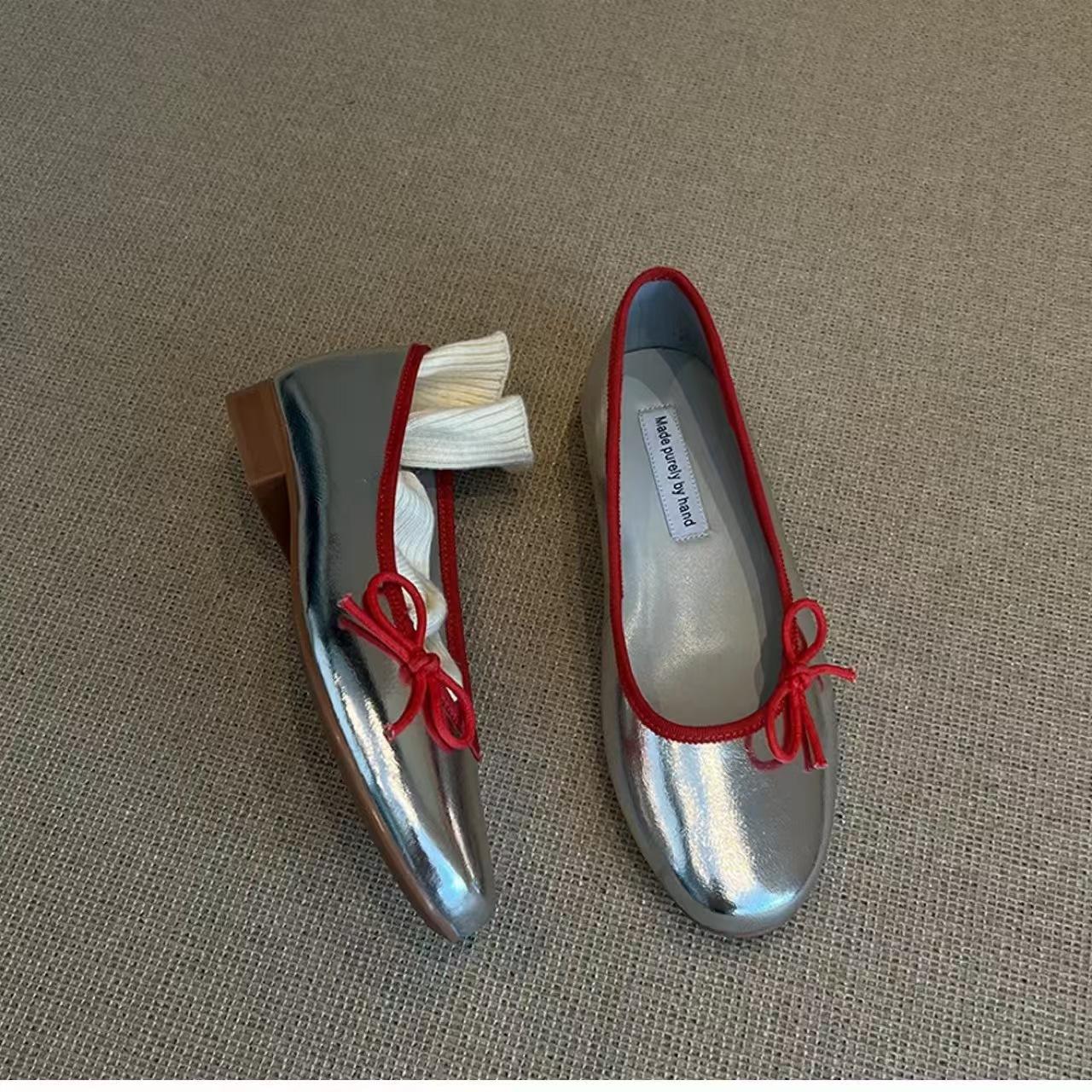 

Балетки из коровьей кожи с французским бантом, круглой головкой, неглубоким горлом, с низким каблуком, женские туфли для поездок на работу, с одной педалью, бабушкины туфли 40 серебряный