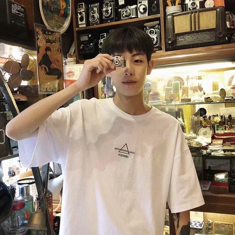 

Мужская летняя футболка с коротким рукавом, повседневная однотонная уличная футболка в стиле поп-музыки, топ M белый