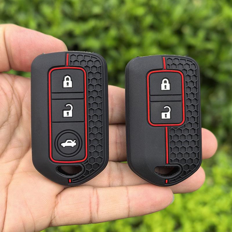 Silicone Key Case Cover 2/3 Buttons Remote Car Key Shell For Toyota Highlander Camry Prado RAV Vios Yaris Smart Keyless Case