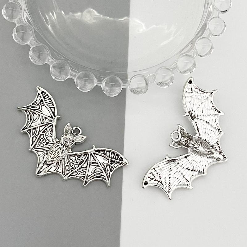 5 Pezzi Fascino Pipistrello Vampiro Gotico Pipistrello Retrò Ciondolo di Halloween Fascini di Design Per la Realizzazione di Gioielli Componenti per Gioielli Fai da Te