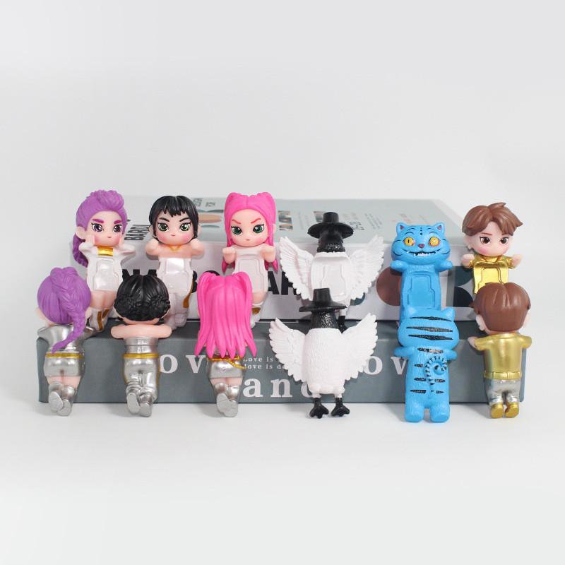 Platinum Edition Hunter Witch Girl Group Pvc Desk Decor For Fans And Gift