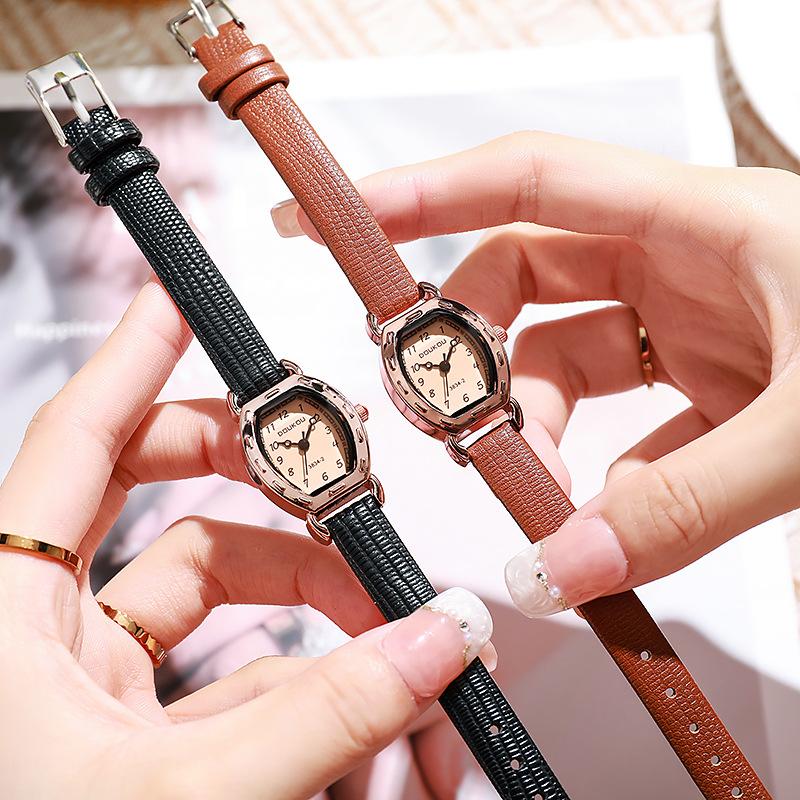 Female Leather Band Watch Simple Wine Bucket Square Women's Watch Quartz Wristwatch