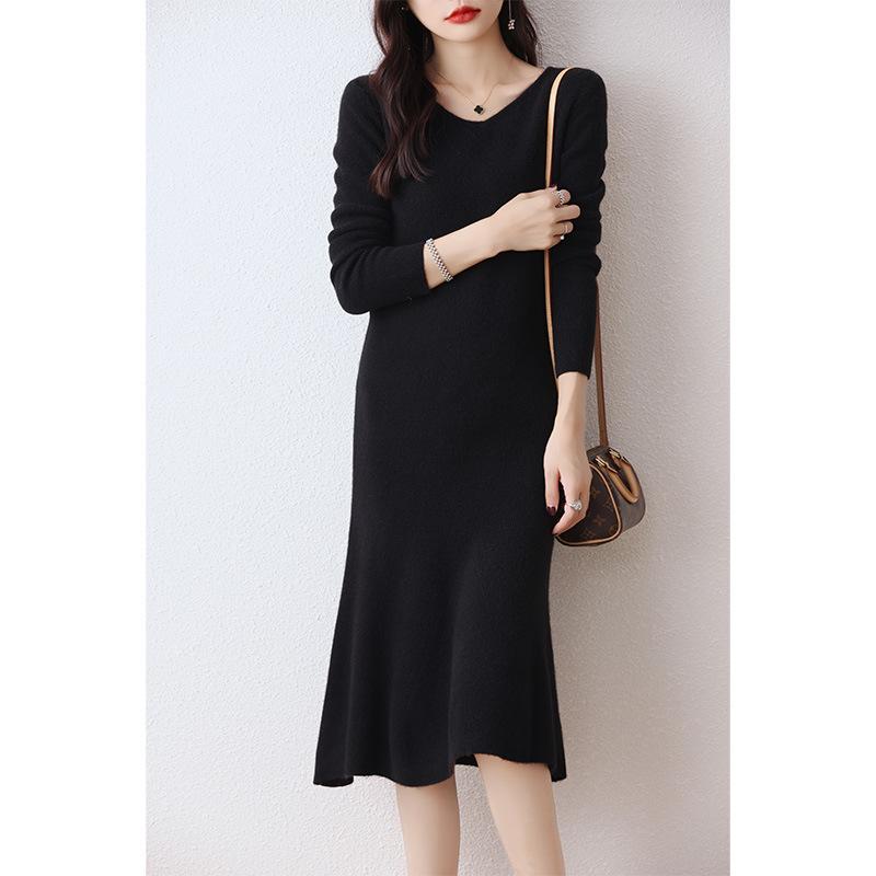 V-Neck Wool-Cashmere Sweater Dress for Women - Slim Fit, Mid-Length, Over-the-Knee, Autumn/Winter Style