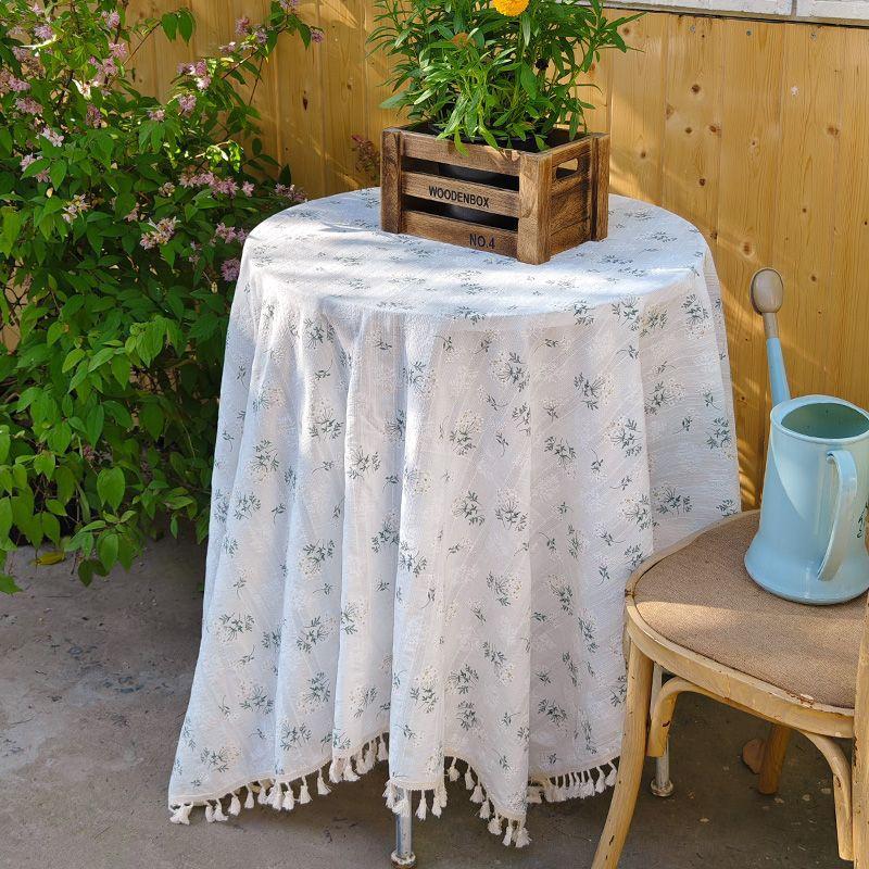 

Small daisy tassel tablecloth, light luxury atmosphere, pastoral style round table photo decoration, coffee table cloth, table fabric 60x90cm лиловый