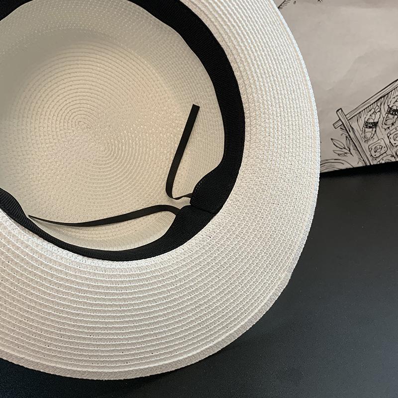 M Straw Hat Women's Simple Flat-top Letter Elegant White Top Hat British Sun Protection Beach Vacation Sun Hat