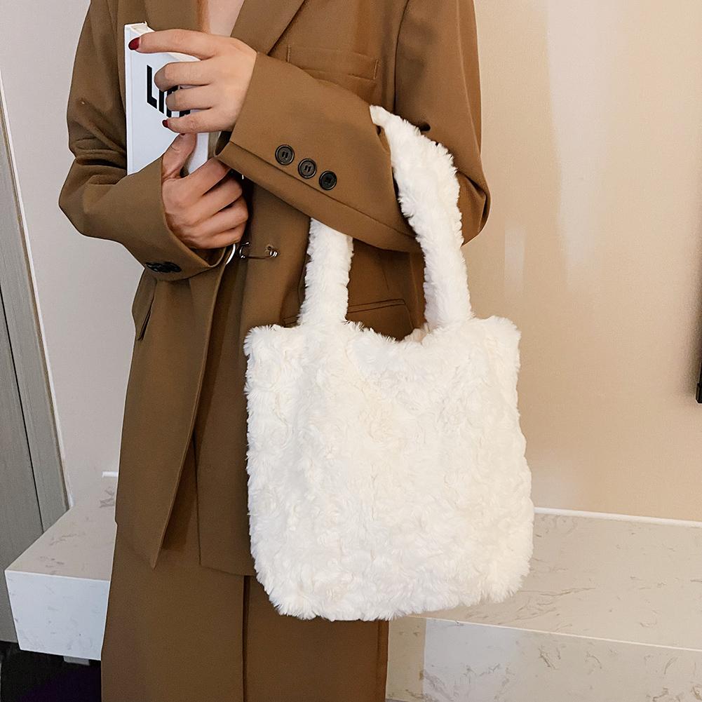 Women Clutch Handbag Retro Autumn Winter Shoulder Tote Fluffy Soft Plush Portable Travel Purse for Ladies Girl Gift