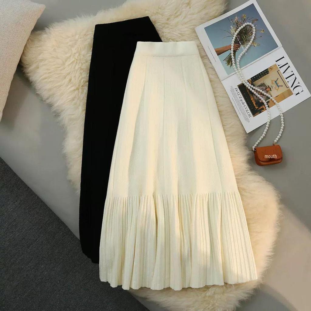 Women's High Waist Ruffle Knit Skirt - Retro A-line, Autumn/Winter, Slimming, Long Hem.