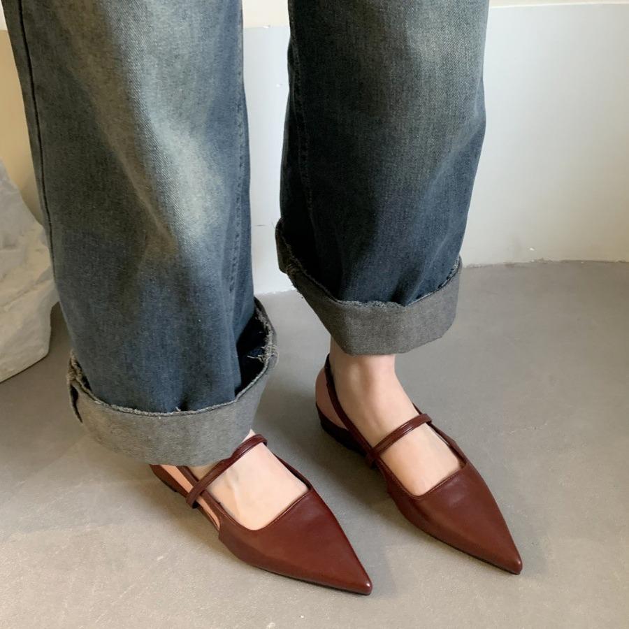 Spring 2025 New Flat-bottomed Bag Head Sandals Soft Leather One-pedal Pointed Head Shallow Mouth Versatile Cool Single Shoes Women's Shoes