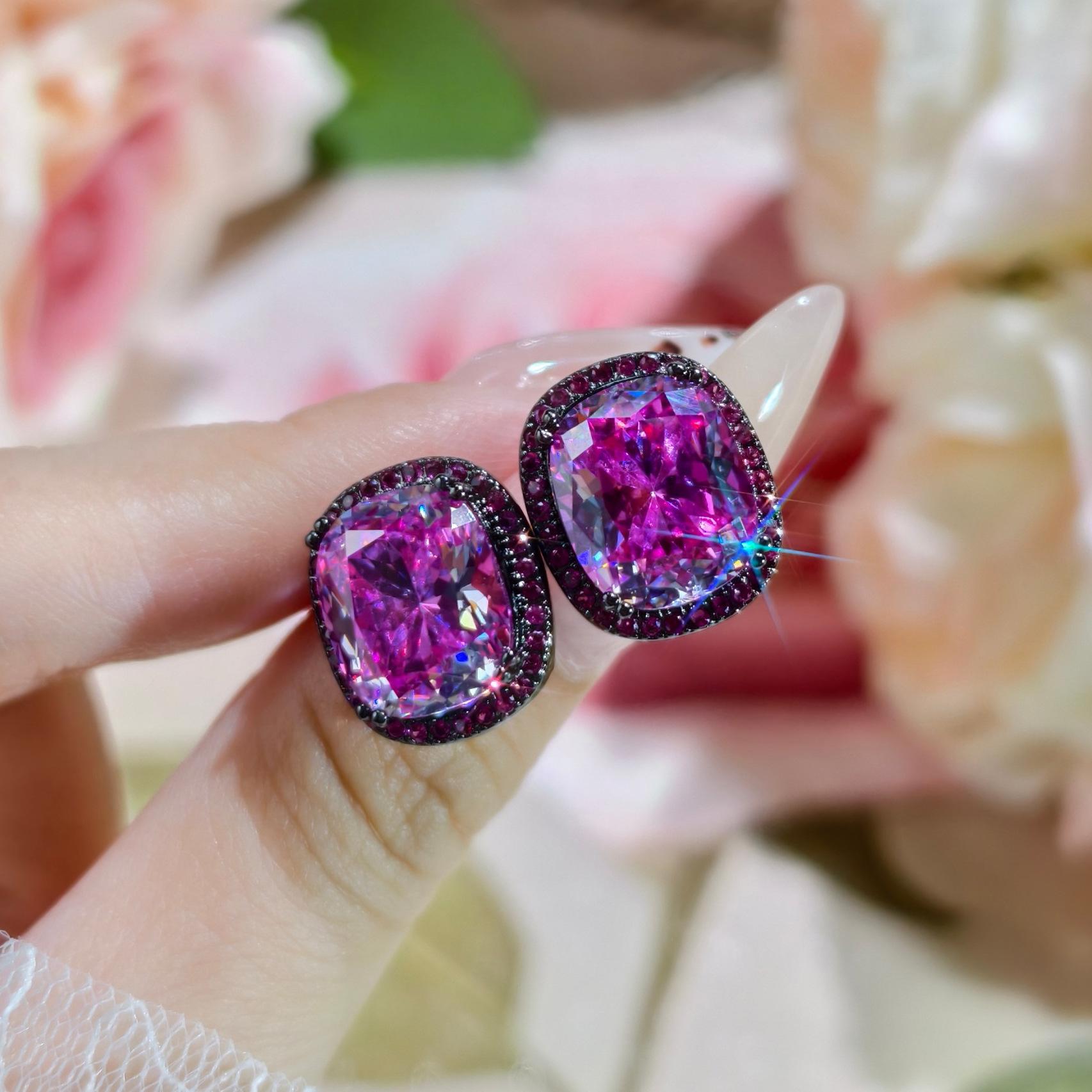 

Fashion Charm Big Carat Rose Red Cubic Zirconia Ring Earrings Necklace Ladies Elegant Bridal Engagement Anniversary Jewelry Sets