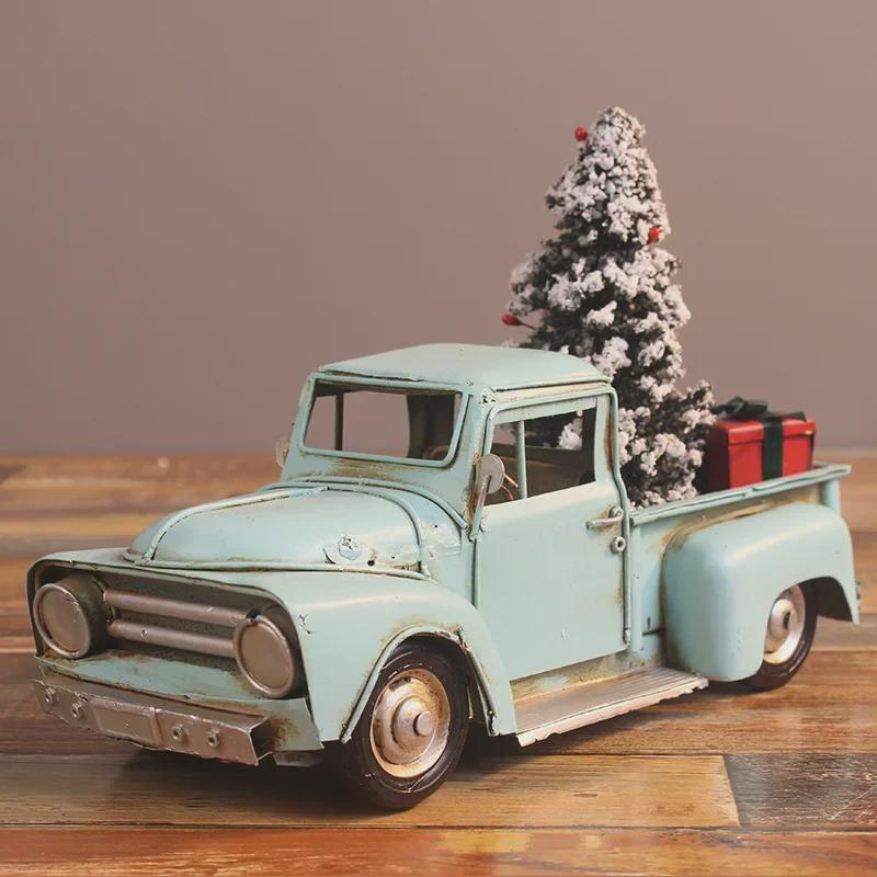 Ručně vyráběná evropská vánoční ozdoba nákladního auta - Model z plechu