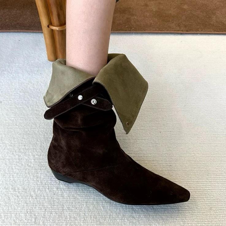 Sheepskin~ Genuine leather retro niche design stacked short boots for women, V-buckle with pointed western cowboy boots