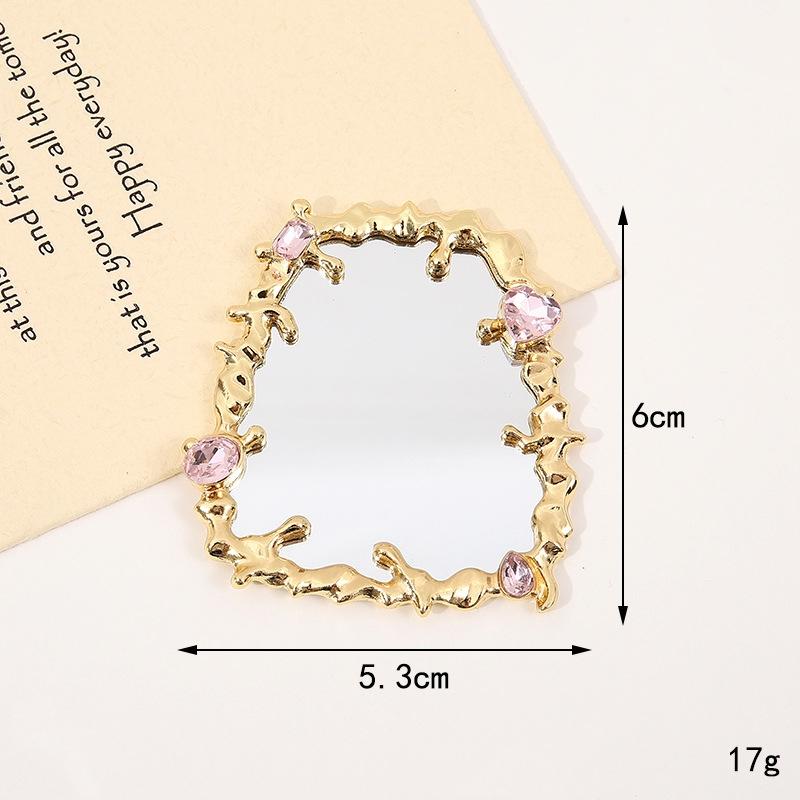 Sense of Advanced Butterfly Heart Shaped Girls Gem Make Up Mirror Liquid Metal Style Women Mini Portable Handheld Mirror
