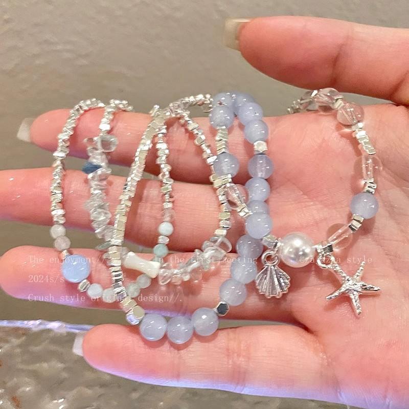 Beach Vacation Sea Star Silver Beads Stringing and Beading Handcrafted Bracelet for Women, A Niche and Exquisite Handcrafted Bracelet Accessory.