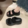 Thick-bottomed rhinestone temperament fairy wind slippers 2025 summer new fashion versatile comfortable beach sandals