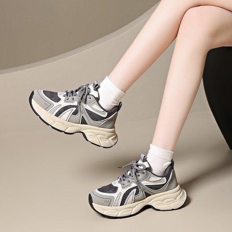 2025 early spring new mesh breathable round head thick sole heightening dad shoes women's versatile casual sports shoes