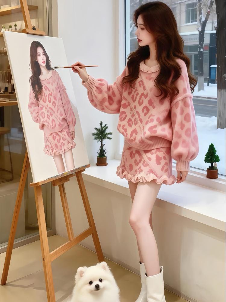 Elegant Winter Set: Soft Knitted Sweater & Half-Skirt In Girlish Style