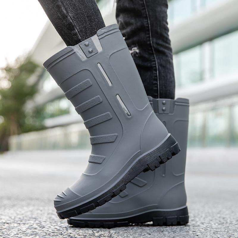 Men's Waterproof Non-Slip High-Top Rubber Rain Boots for Fishing and Car Wash