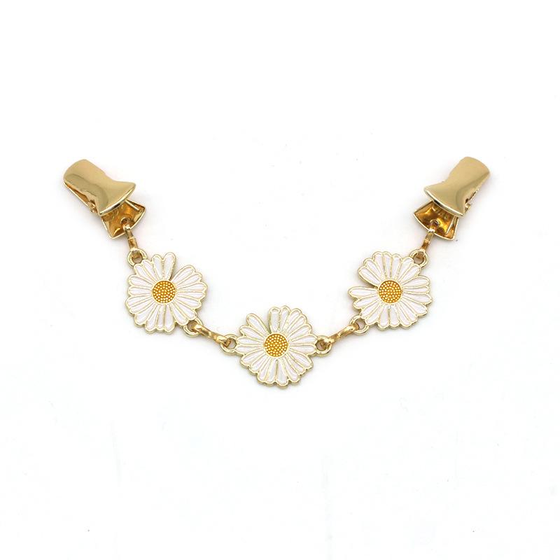 Daisy Flower Cardigan Clips Waist Clip Shirt Dress Sweater Shawl Jacket Brooch Pins Buckle Clip Holder for Women Girls Clothing