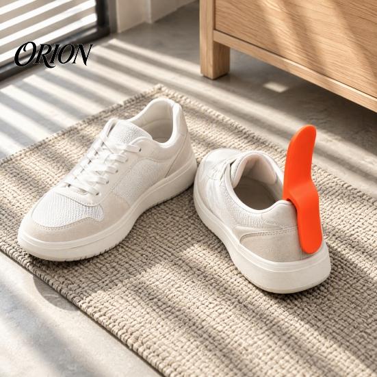 Easy Reach Shoe Helper 3D Printed Lazy Helper, Short Handle Horn, Ergonomic Lifter for Men Women and Children, One Piece Molding on Off Lifting