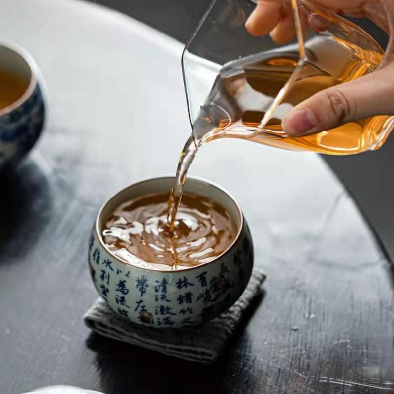 Antique Blue and White Tea Cup Ceramic Master Cup Large Tea Bowl Single Cup Kung Fu Tea Set Chinese Tea Cup
