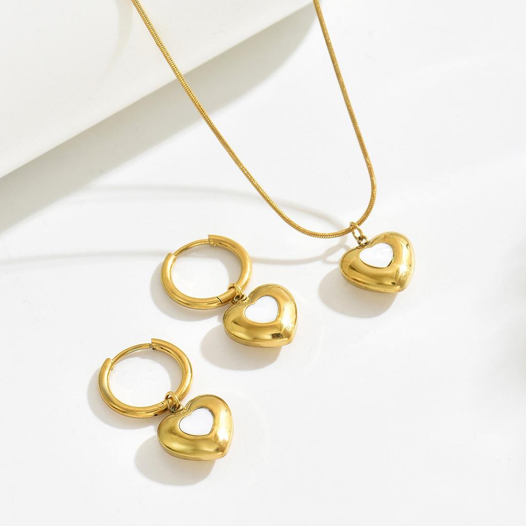 Wind Lady Earrings Necklace Set Niche Love 18k Electroplating Design Long Pendant Chain Women