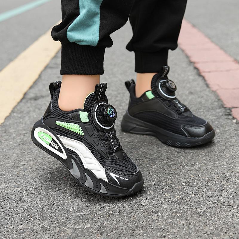 Boys' sports shoes 2025 autumn new rotating buckle leather waterproof children's basketball shoes boys casual running shoes