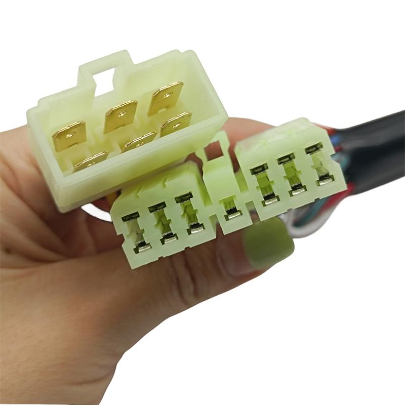 New High Quality 37400-77510 Turn signal Switch for SUZUKI  RHD 37400-80421 37400-80022 37400-77510