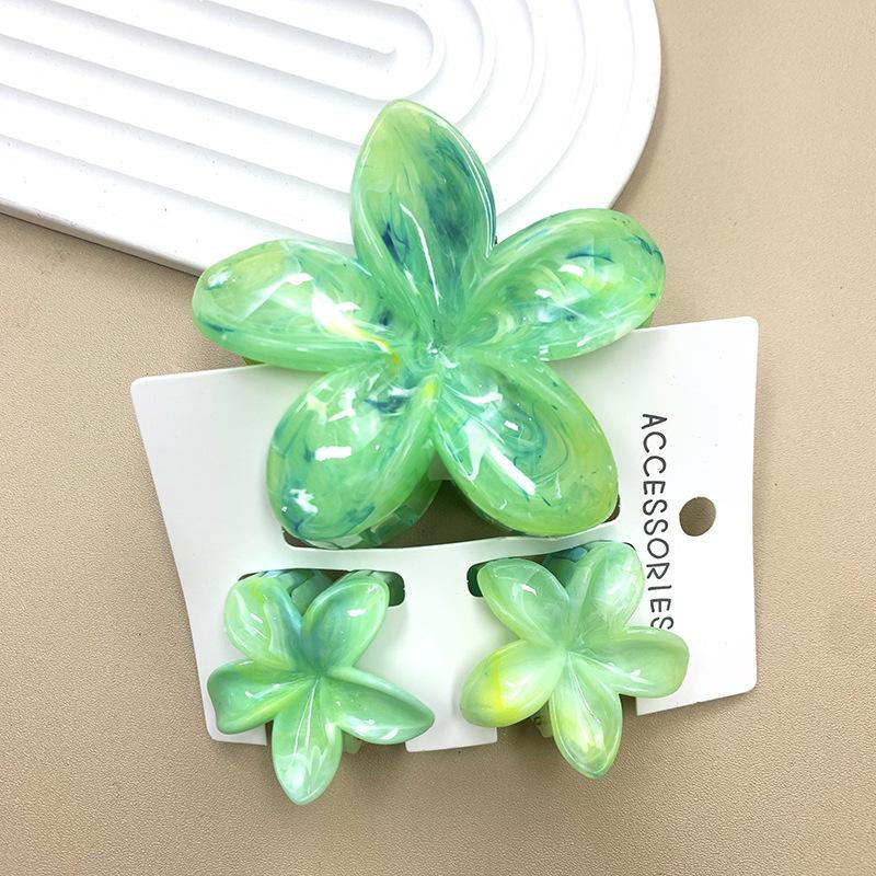 Summer Hawaiian Flower Hair Claw Clip Fashion Plastic Flower Hairpins Ponytail Clips Barrettes Beach Hair Accessories Headwear