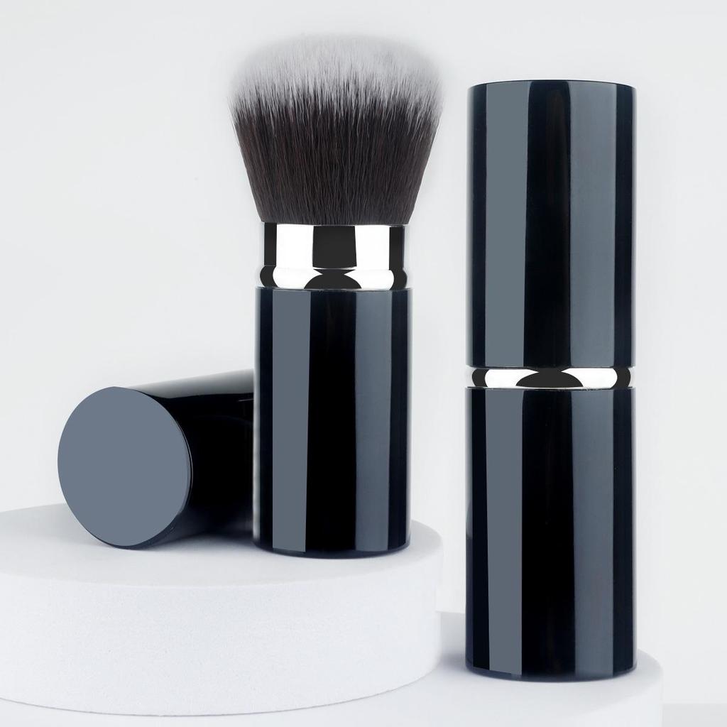 Retractable Travel Makeup Brush: Portable Blush & Powder Tool