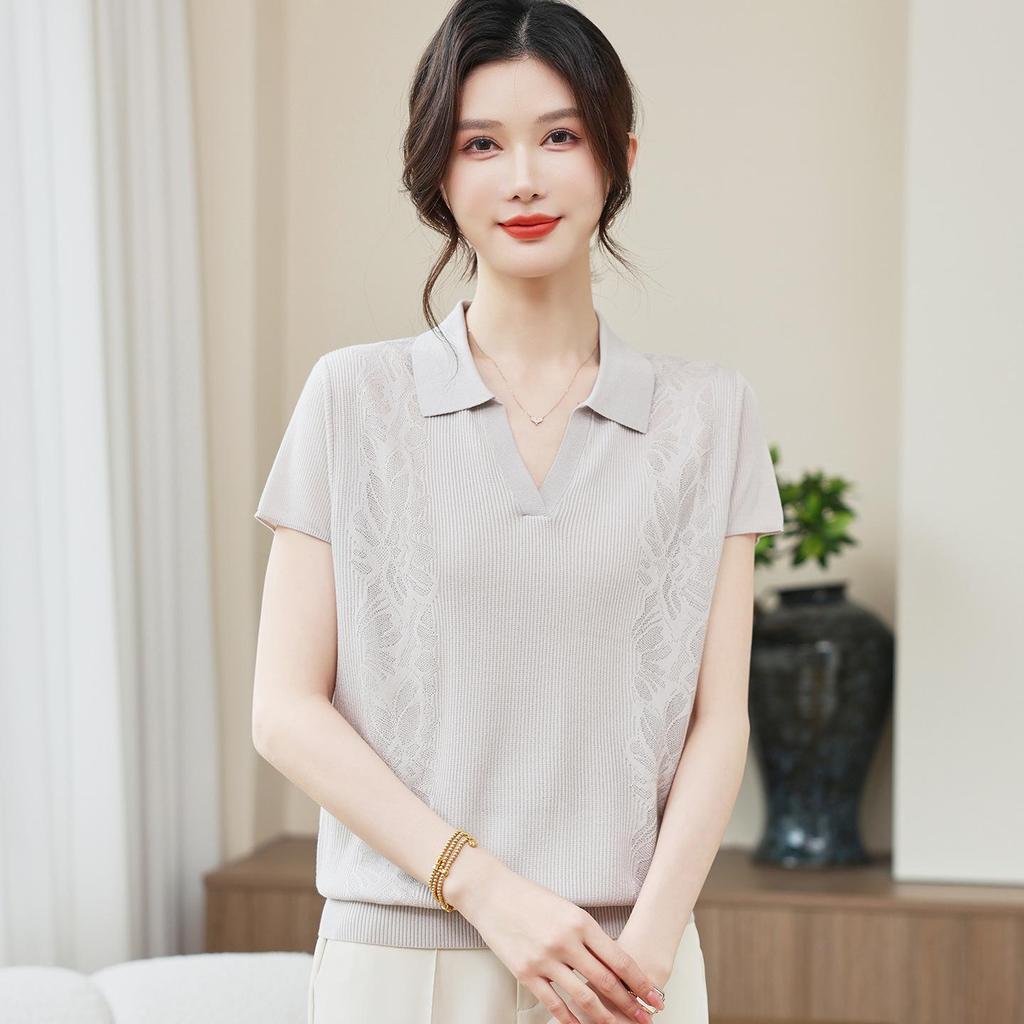 Mom's Summer Lapel Loose Knit Ice Silk Top - Elegant, Age-Reducing, Short-Sleeved T-Shirt for Middle-Aged Women