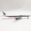 Collection Model B777 Malaysia Airways Aircraft 20cm Diecast Metal Alloy 1/400 Scale Plane With Airplane Stand Aviation Ornament