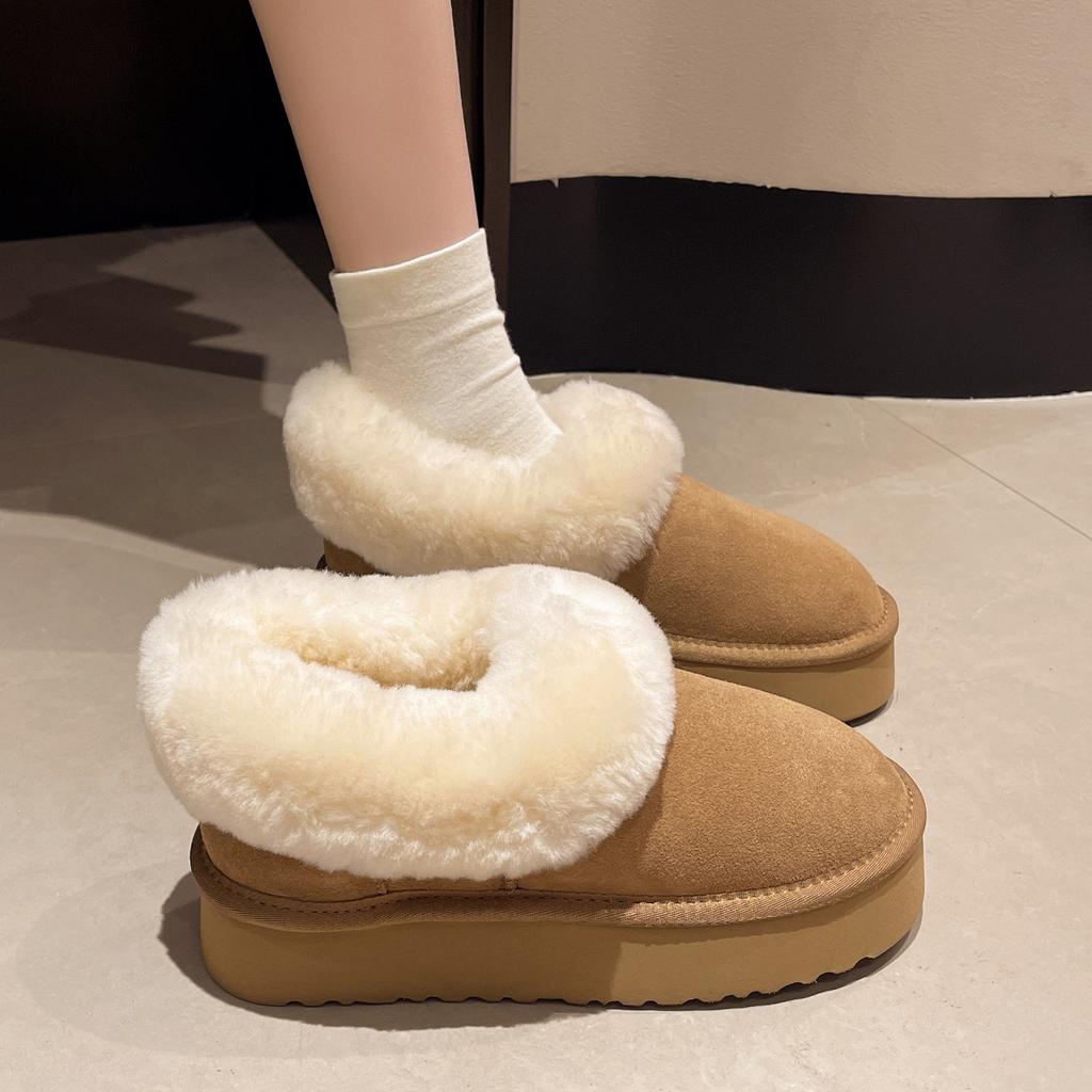 Large Size Fluffy Snow Boots Women's Autumn and Winter New Casual Muffin Bread Shoes Piled Thickened Warm Cotton Shoes